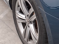 Personenauto, volkswagen, passat - afbeelding 3 van  35