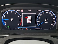 Personenauto, volkswagen, passat - afbeelding 8 van  35