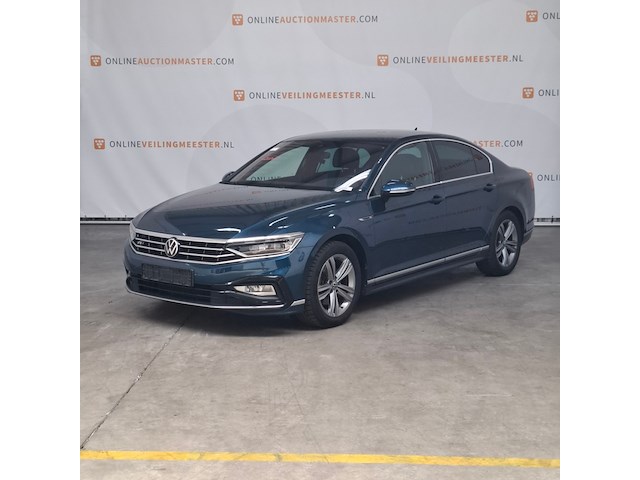 Personenauto, volkswagen, passat - afbeelding 1 van  35