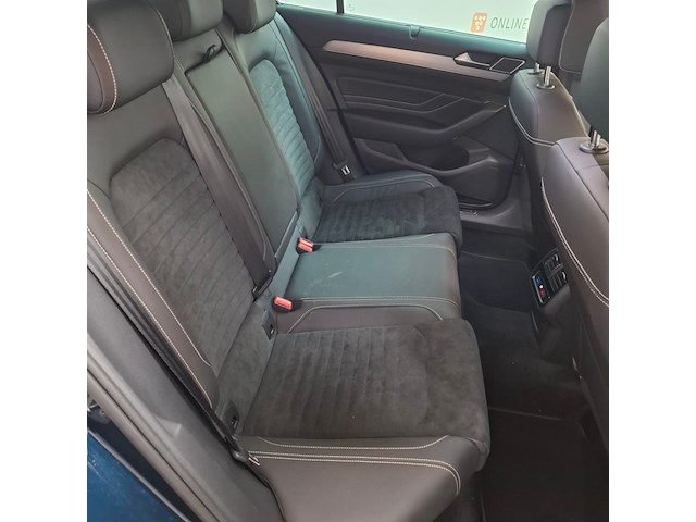 Personenauto, volkswagen, passat - afbeelding 20 van  35
