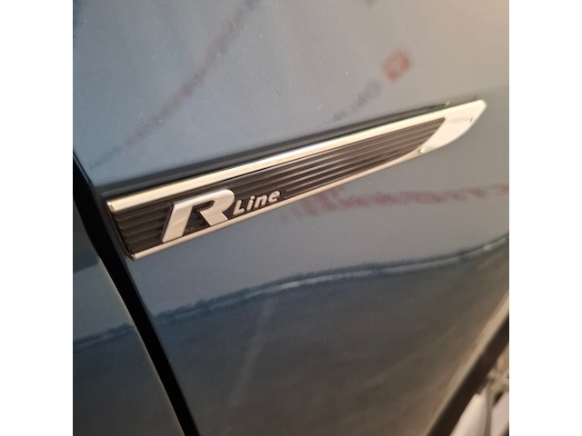 Personenauto, volkswagen, passat - afbeelding 26 van  35