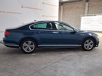 Personenauto, volkswagen, passat - afbeelding 31 van  35