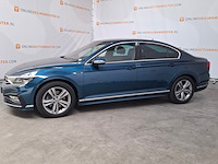 Personenauto, volkswagen, passat - afbeelding 33 van  35