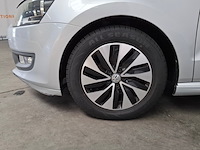 Personenauto, volkswagen, polo, 1.0 bluemotion edition, 2016 - afbeelding 13 van  89