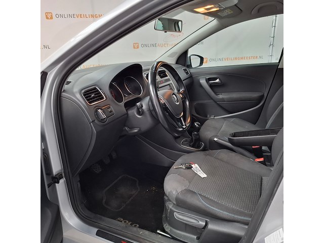 Personenauto, volkswagen, polo, 1.0 bluemotion edition, 2016 - afbeelding 42 van  89
