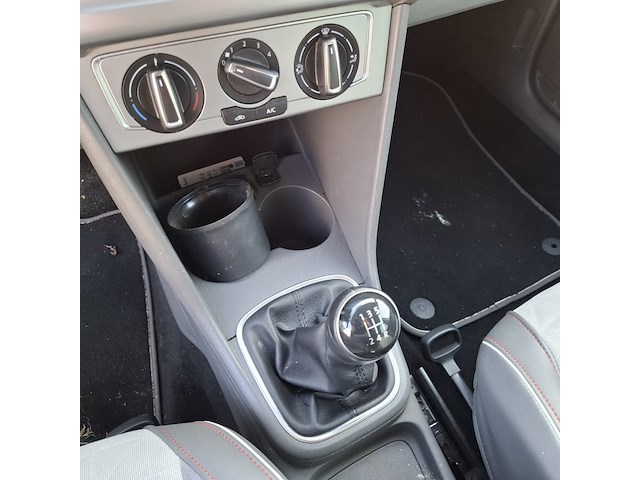 Personenauto, volkswagen, polo, 1.0 comfortline, 2016 - afbeelding 24 van  52