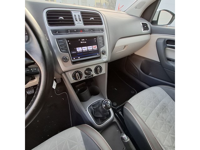 Personenauto, volkswagen, polo, 1.0 comfortline, 2016 - afbeelding 25 van  52