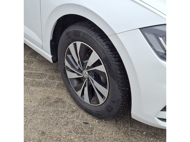 Personenauto volkswagen, polo 1.0 tsi comfortline, wit, bouwjaar 2018 - afbeelding 2 van  42