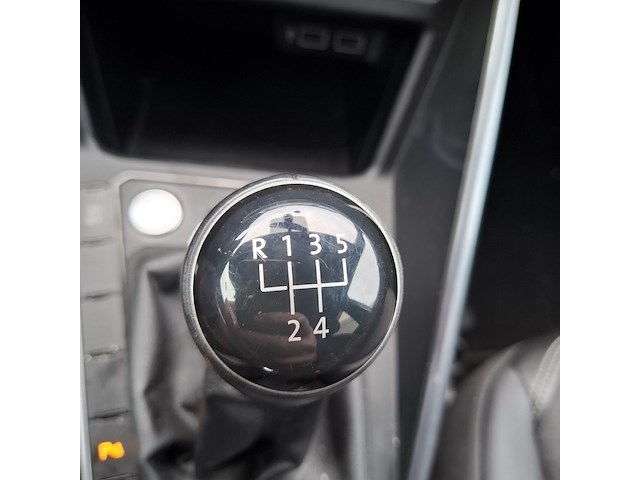 Personenauto volkswagen, polo 1.0 tsi comfortline, wit, bouwjaar 2018 - afbeelding 18 van  42