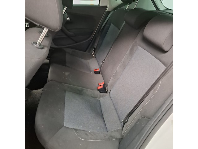 Personenauto, volkswagen, polo, 1.2-12v bluemotion comfortline, 2011 - afbeelding 20 van  49