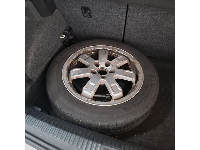 Personenauto, volkswagen, polo, 1.2-12v bluemotion comfortline, 2011 - afbeelding 25 van  49