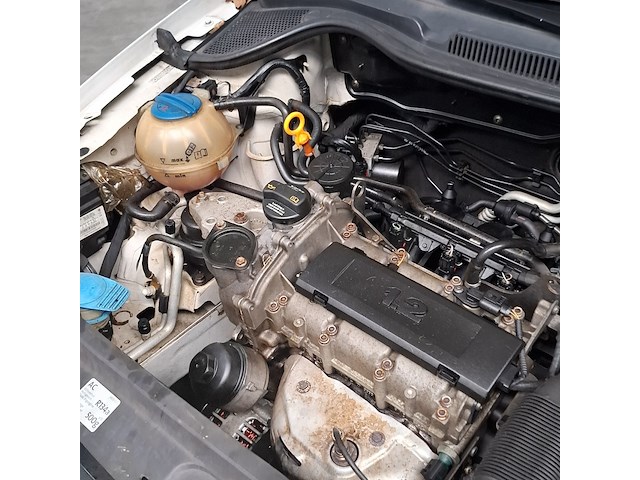 Personenauto, volkswagen, polo, 1.2-12v bluemotion comfortline, 2011 - afbeelding 35 van  49