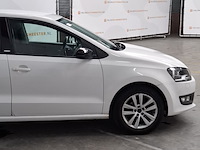 Personenauto, volkswagen, polo, 1.2-12v bluemotion comfortline, 2011 - afbeelding 34 van  49