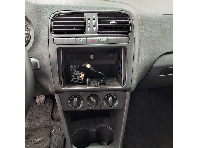 Personenauto, volkswagen, polo, 1.2-12v trendline, 2009 - afbeelding 8 van  28