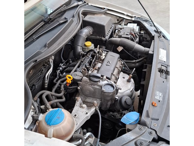 Personenauto, volkswagen, polo, 1.2-12v trendline, 2009 - afbeelding 17 van  28