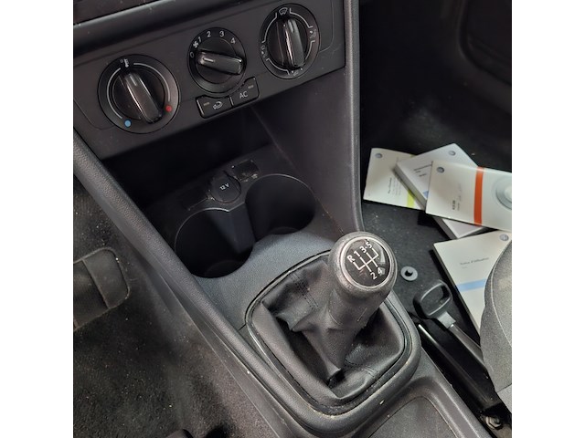 Personenauto, volkswagen, polo, 1.2-12v trendline, 2012 - afbeelding 21 van  54