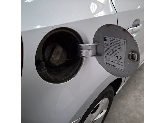 Personenauto, volkswagen, polo, 1.2-12v trendline, 2012 - afbeelding 32 van  54