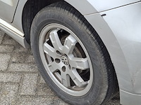 Personenauto volkswagen, polo 1.2, grijs, bouwjaar 2012 - afbeelding 4 van  38