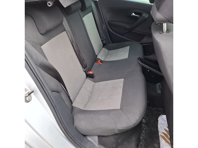 Personenauto volkswagen, polo 1.2, grijs, bouwjaar 2012 - afbeelding 19 van  38