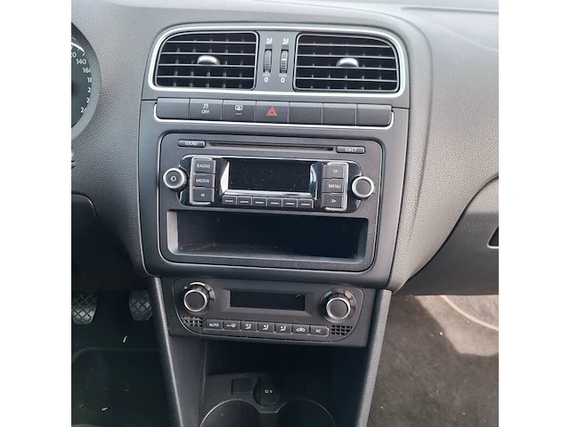 Personenauto, volkswagen, polo 1.2 tdi bluemotion, 2012 - afbeelding 7 van  17