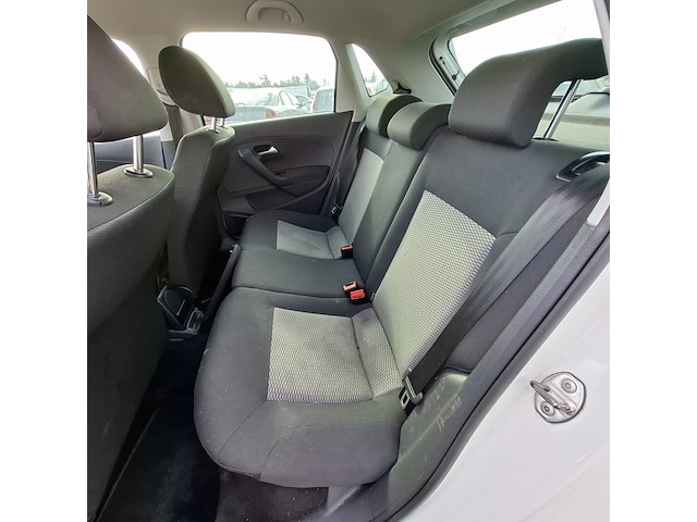 Personenauto, volkswagen, polo, 1.2 tdi bluemotion, 2013 - afbeelding 16 van  18