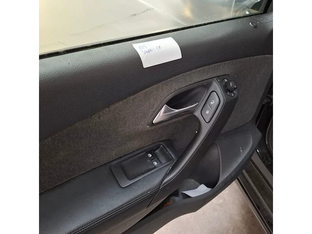 Personenauto, volkswagen, polo, 1.2 tdi bluemotion comfortline, 2010 - afbeelding 27 van  71