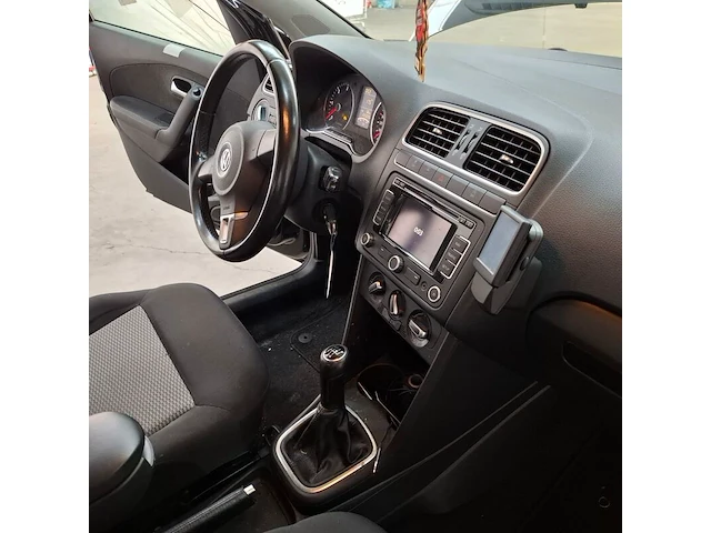 Personenauto, volkswagen, polo, 1.2 tdi bluemotion comfortline, 2010 - afbeelding 47 van  71