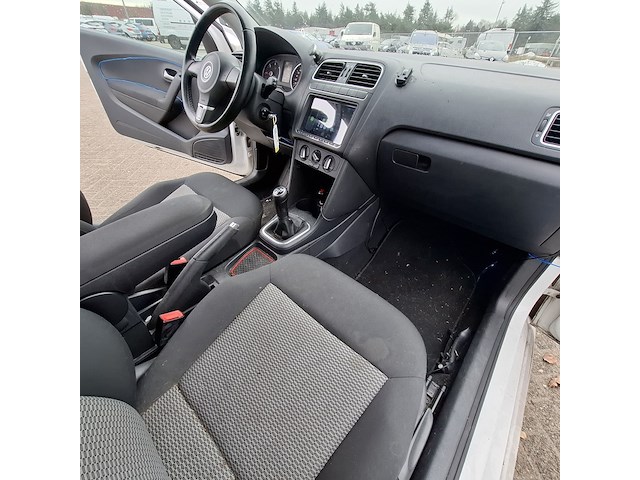 Personenauto, volkswagen, polo, 1.2 tdi bluemotion comfortline, 2011 - afbeelding 30 van  41