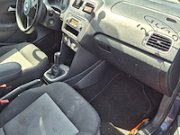 Personenauto, volkswagen, polo, 1.2 tdi bluemotion comfortline, 2011 - afbeelding 2 van  10