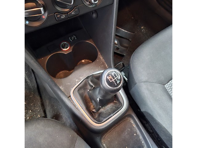 Personenauto, volkswagen, polo, 1.2 tdi bluemotion comfortline, 2012 - afbeelding 27 van  60