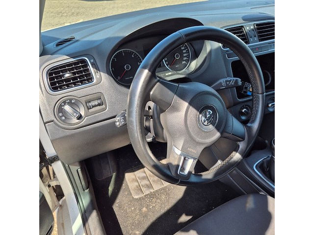 Personenauto, volkswagen, polo, 1.2 tdi bluemotion comfortline, 2012 - afbeelding 2 van  13
