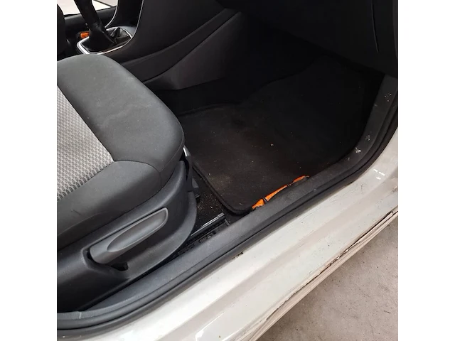 Personenauto, volkswagen, polo, 1.2 tdi bluemotion comfortline, 2012 - afbeelding 53 van  72