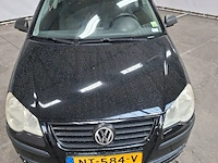 Personenauto, volkswagen, polo, 1.2 trendline, 2006 - afbeelding 18 van  45