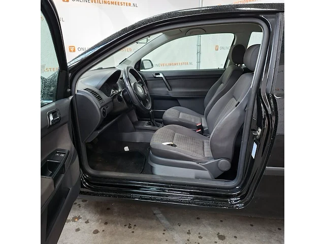 Personenauto, volkswagen, polo, 1.2 trendline, 2006 - afbeelding 20 van  45