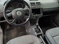 Personenauto, volkswagen, polo, 1.2 trendline, 2006 - afbeelding 21 van  45