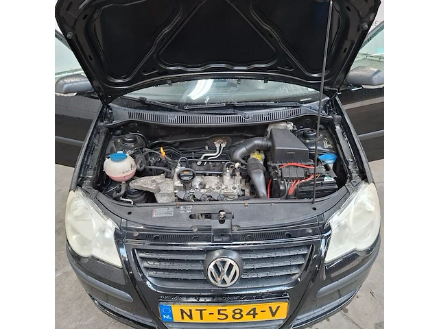 Personenauto, volkswagen, polo, 1.2 trendline, 2006 - afbeelding 33 van  45