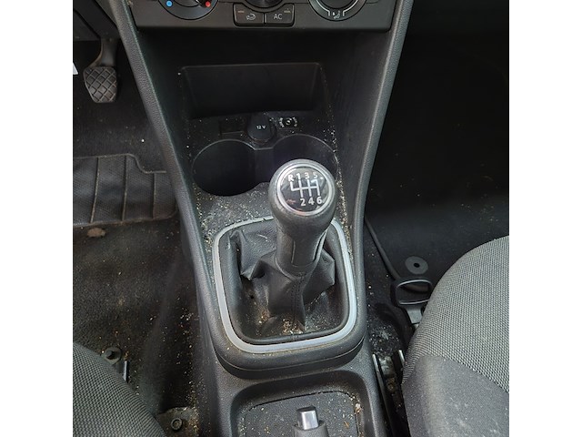 Personenauto, volkswagen, polo, 1.2 tsi comfortline, 2011 - afbeelding 8 van  29