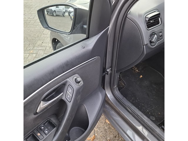 Personenauto, volkswagen, polo 1.2 tsi comfortline, 2017 - afbeelding 23 van  47