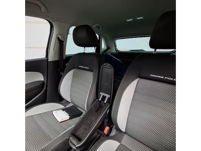 Personenauto, volkswagen, polo, 1.2 tsi cross, 2011 - afbeelding 26 van  44