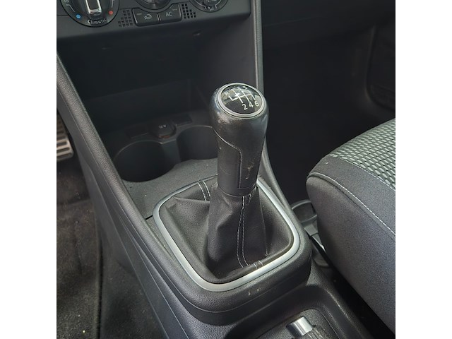 Personenauto, volkswagen, polo, 1.2 tsi cross, 2011 - afbeelding 13 van  32