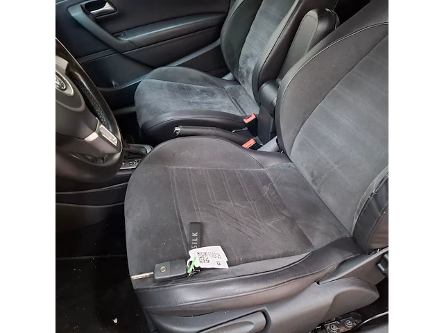Personenauto, volkswagen, polo, 1.2 tsi highline, 2010 - afbeelding 35 van  75