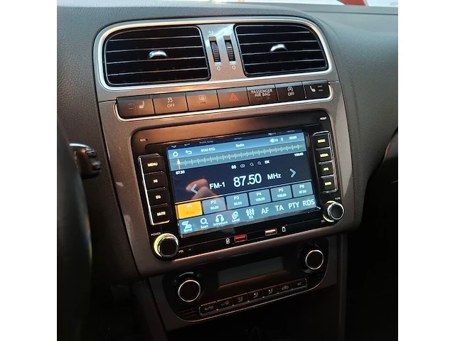 Personenauto, volkswagen, polo, 1.2 tsi highline, 2010 - afbeelding 40 van  75