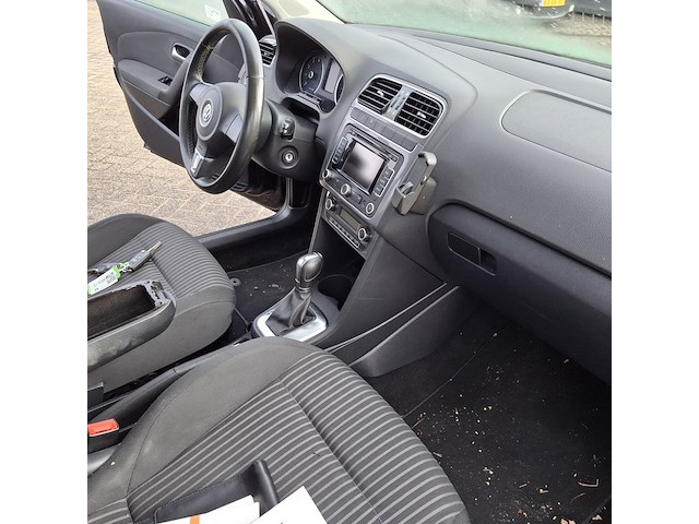 Personenauto, volkswagen, polo, 1.2 tsi highline, 2011 - afbeelding 2 van  11