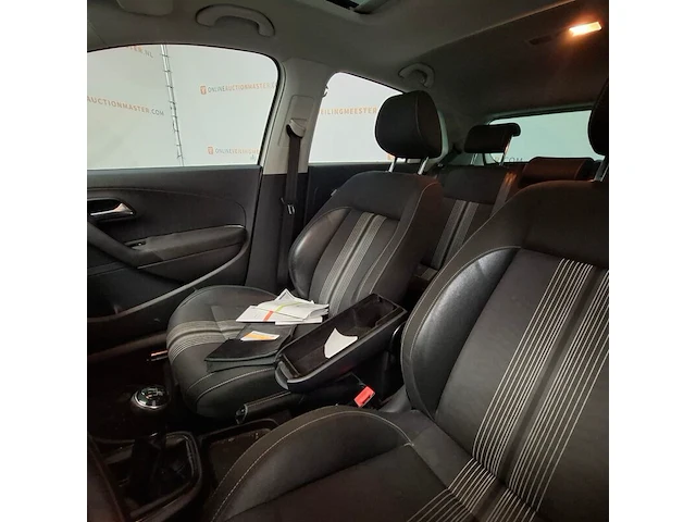 Personenauto, volkswagen, polo, 1.2 tsi highline, 2012 - afbeelding 44 van  80