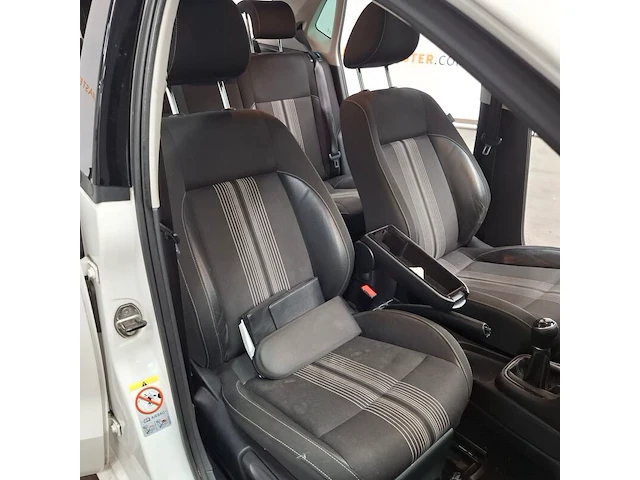 Personenauto, volkswagen, polo, 1.2 tsi highline, 2012 - afbeelding 54 van  80