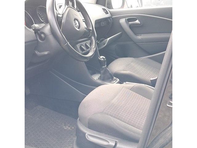 Personenauto, volkswagen, polo, 1.2 tsi highline, 2016 - afbeelding 7 van  9