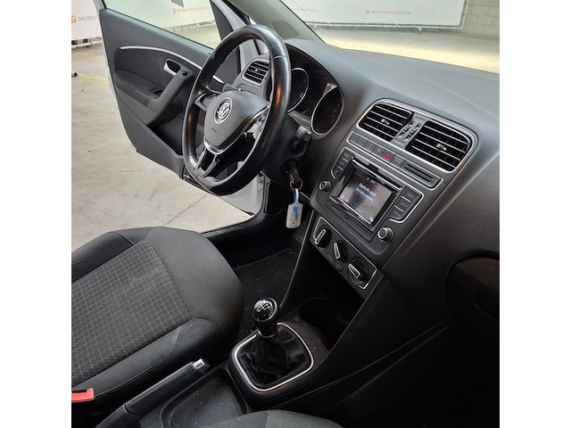 Personenauto, volkswagen, polo, 1.2 tsi highline, 2017 - afbeelding 44 van  71