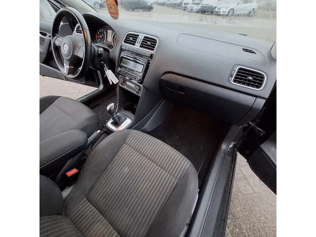 Personenauto volkswagen, polo 1.2 tsi highline, zwart, bouwjaar 2010 - afbeelding 31 van  41