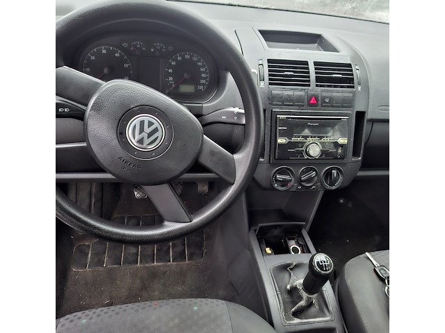 Personenauto, volkswagen, polo 1.4-16v, 2004 - afbeelding 8 van  10