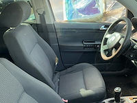 Personenauto, volkswagen, polo, 1.4-16v athene, grijs, 2004 - afbeelding 2 van  14